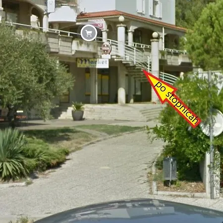 Apartma Ivy *